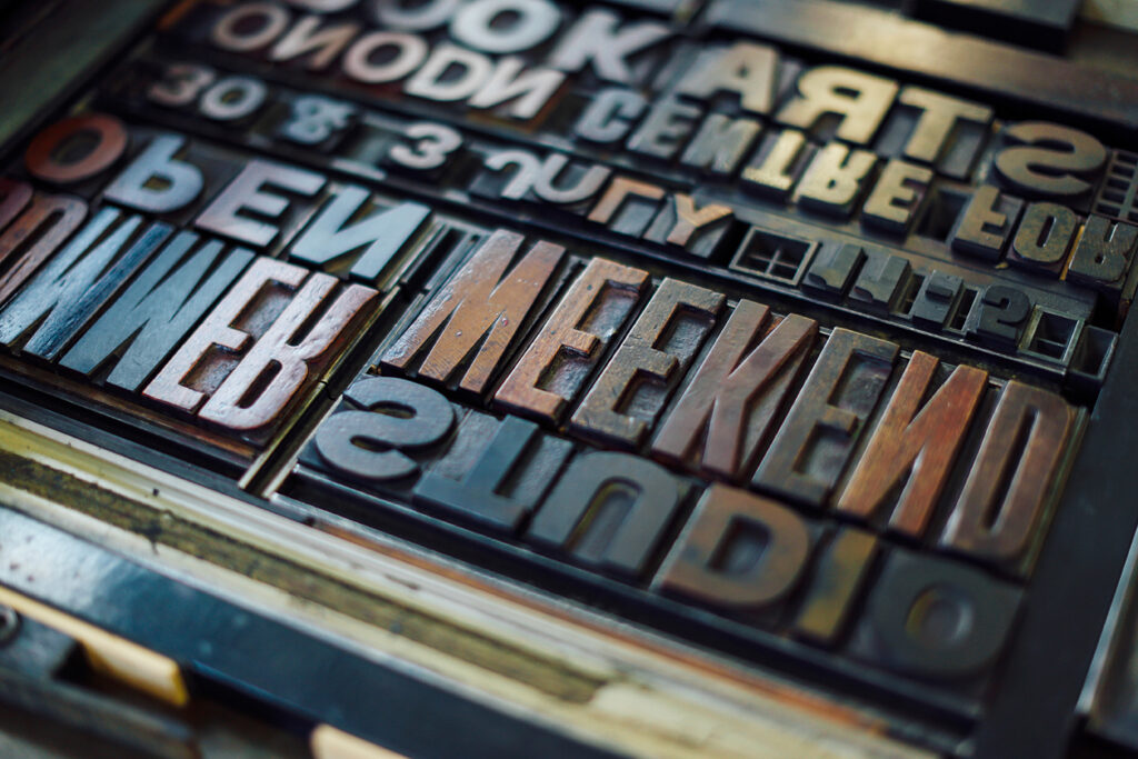 Lettershop-Service: Druck, Personalisierung, Kuvertierung Und Postversand Aus Einer Hand Lettershop-Service: Druck, Personalisierung, Kuvertierung Und Postversand Aus Einer Hand